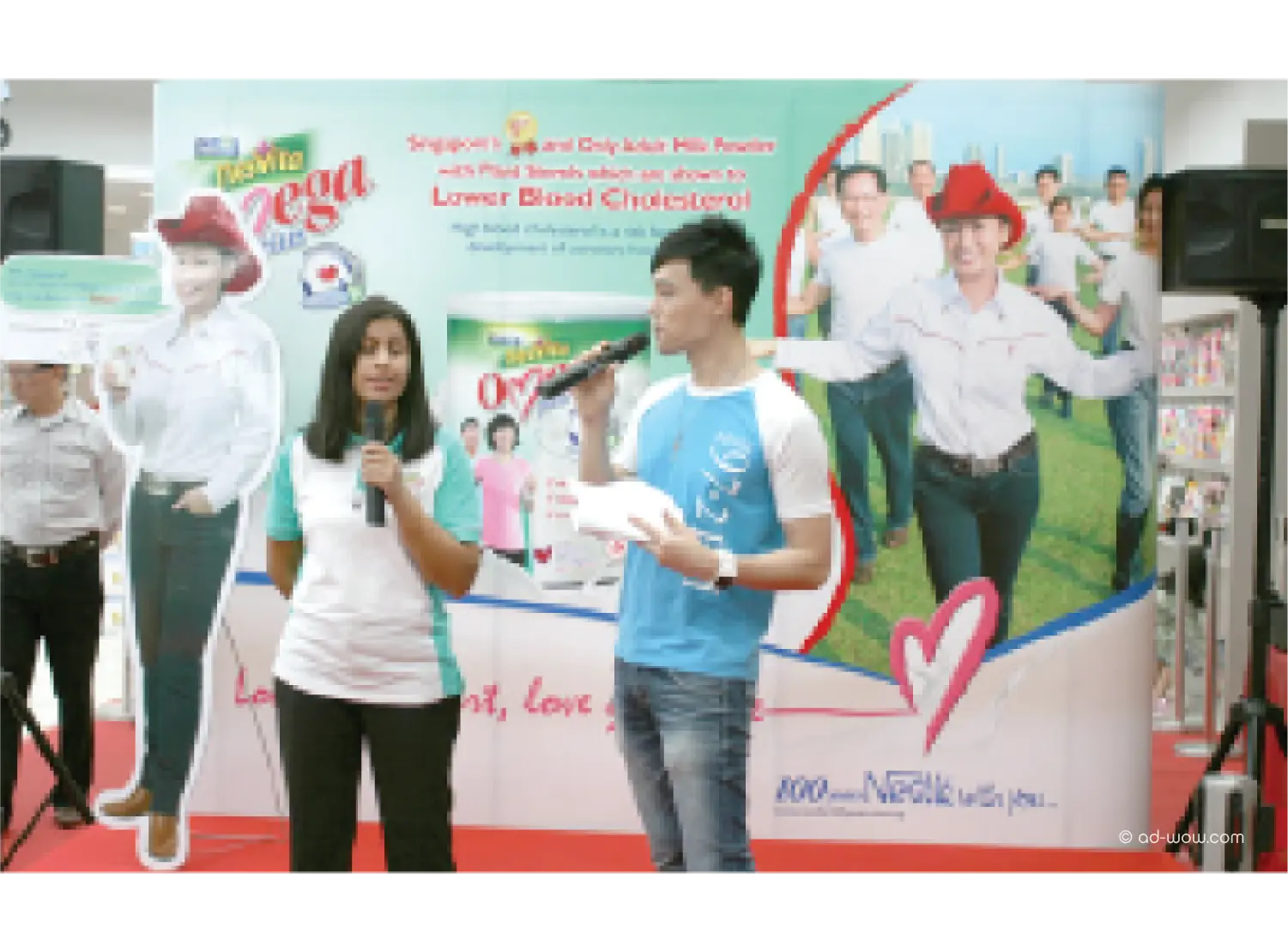 Nestlé Omega Plus ambassador campaign in-store display